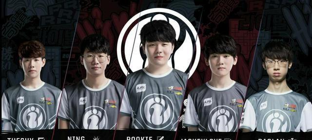 开防守球员 开防守球员